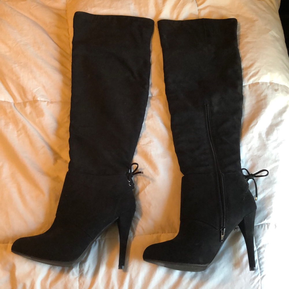 Black knee high boots